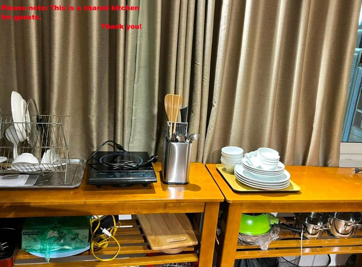 Nice Room Located Right Next To The Old Quarter Can Phong Nhieu Anh Sang Tai Ngay Gan Pho Di Bo Ho Guom Hà Nội Ngoại thất bức ảnh